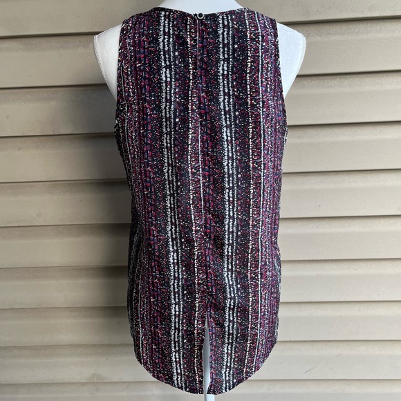 •Sophie Rue• Patterned Sleeveless High-Low Blouse - Size Medium - Picture 5 of 8